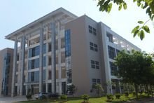 福建医科大学外国语学院