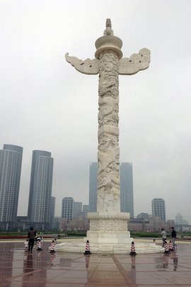 大连星海广场华表