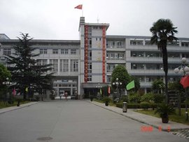 常州市武进区鸣凰中学
