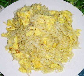 粉蒸土豆丝炒鸡蛋