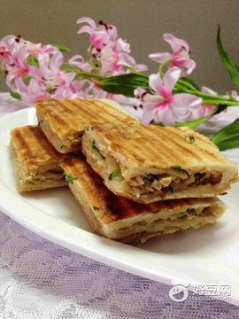 停不了肉末千层饼