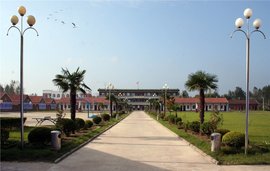 射阳县四明初级中学