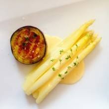 奶汁酱烧白芦笋