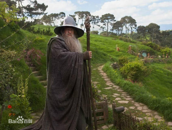 霍比特人系列人物简介_360问答