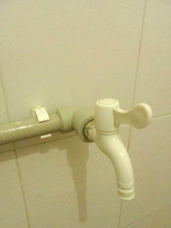 为什么可以固定那个水管龙头在墙上_360问答