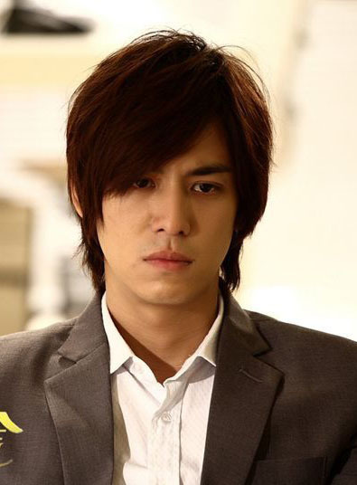 钟皓天 | 演员陈楚河 幸福地产年轻有为,一表人才的设计师.